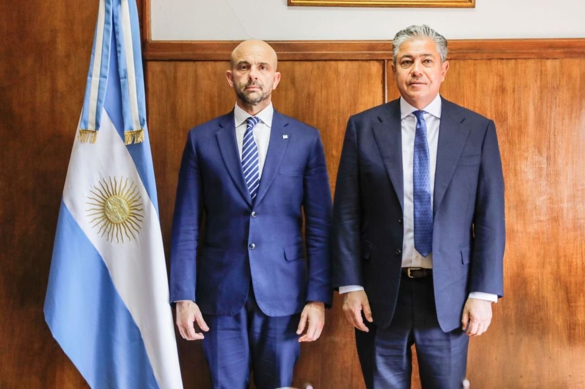 Figueroa mantuvo una reuni&oacute;n clave por las represas con el Gobierno Nacional