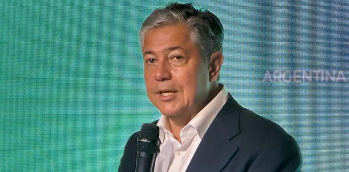 Presupuesto 2025: Figueroa anunci&oacute; 700 millones de d&oacute;lares en infraestructura