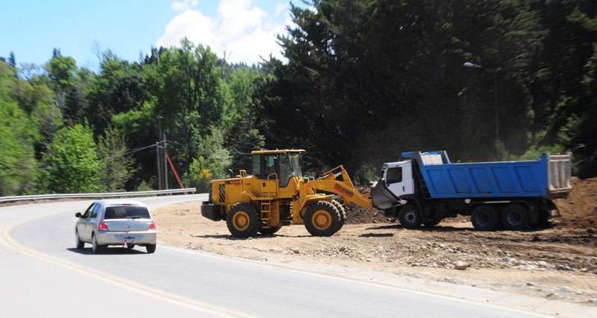 Nequ&eacute;n: llaman a licitaci&oacute;n para pavimentar las rutas a Lolog y a Mamuil Malal
