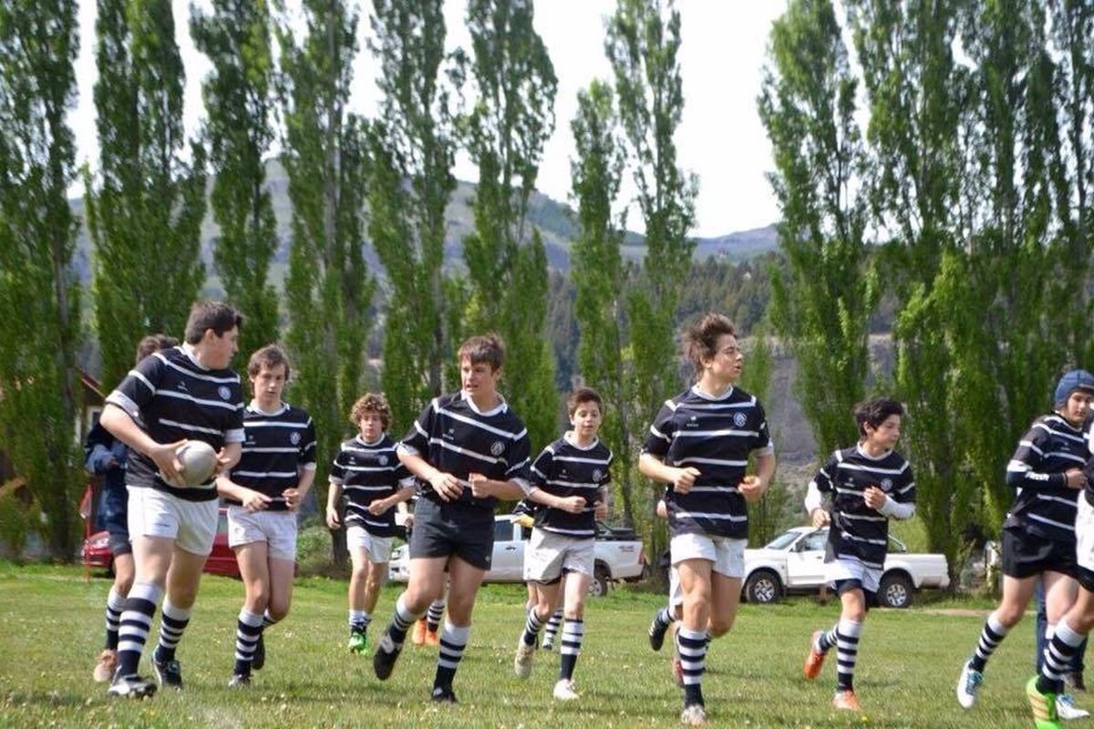 Villa La Angostura: Coihues Rugby &amp; Hockey Club busca obtener su cancha propia