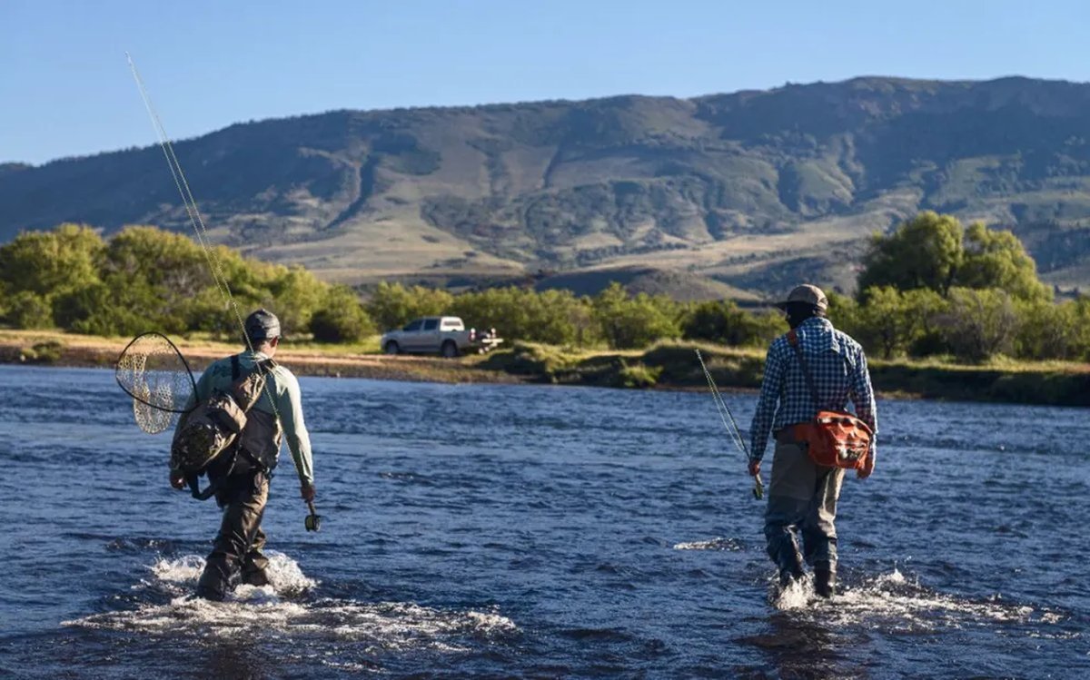 Neuqu&eacute;n: ya est&aacute;n disponibles los permisos para la nueva temporada de pesca