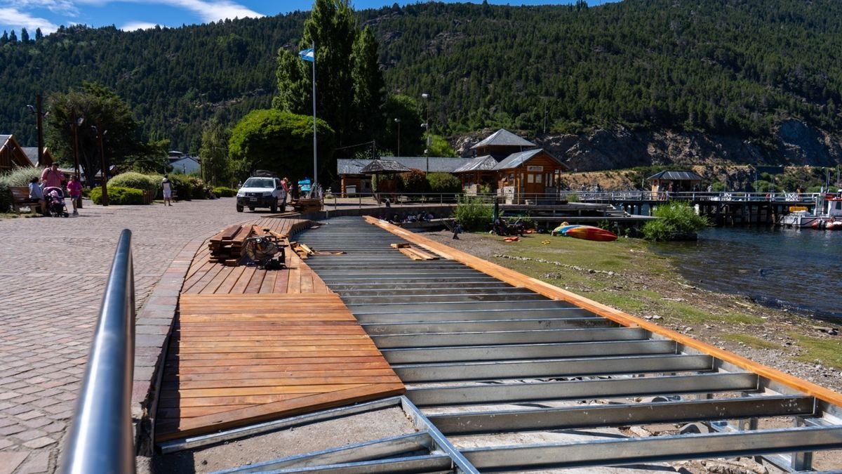 Obras de mejoramiento en la costanera del Lago Lacar de San Mart&iacute;n de los Andes