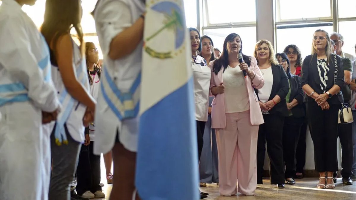 Neuqu&eacute;n: "Hac&iacute;a m&aacute;s de 20 o 30 a&ntilde;os que varios establecimientos esperaban obras"