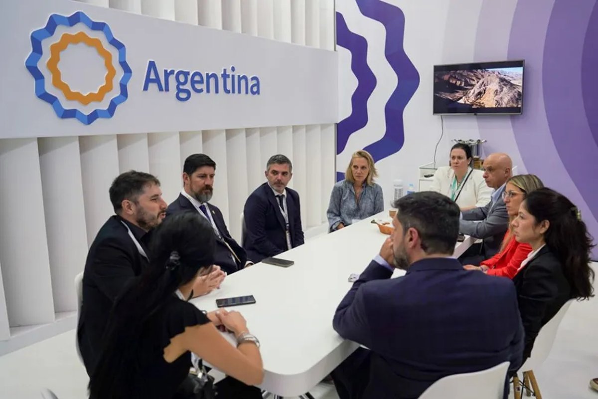 Neuqu&eacute;n: gestionan la reactivaci&oacute;n del vuelo directo San Pablo-Chapelco