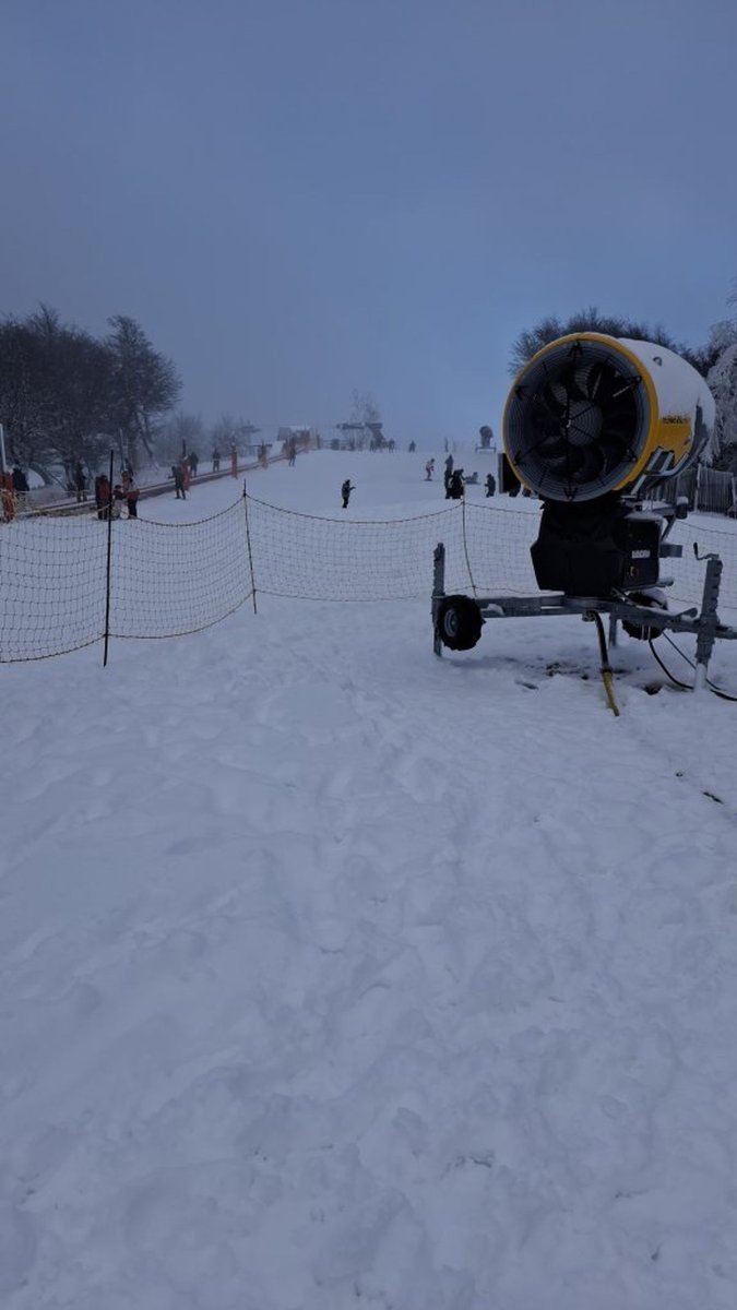 Murer acompa&ntilde;&oacute; la apertura de la Temporada Invernal en el Cerro Bayo