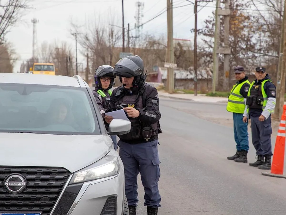 Neuqu&eacute;n: el Ejecutivo promulg&oacute; leyes claves para combatir el delito en la provincia