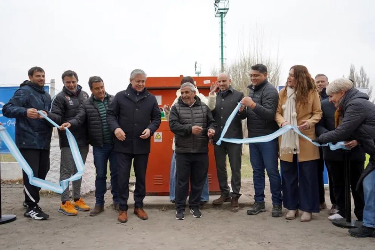 Figueroa anunci&oacute; la segunda etapa del programa de Clubes Sociales