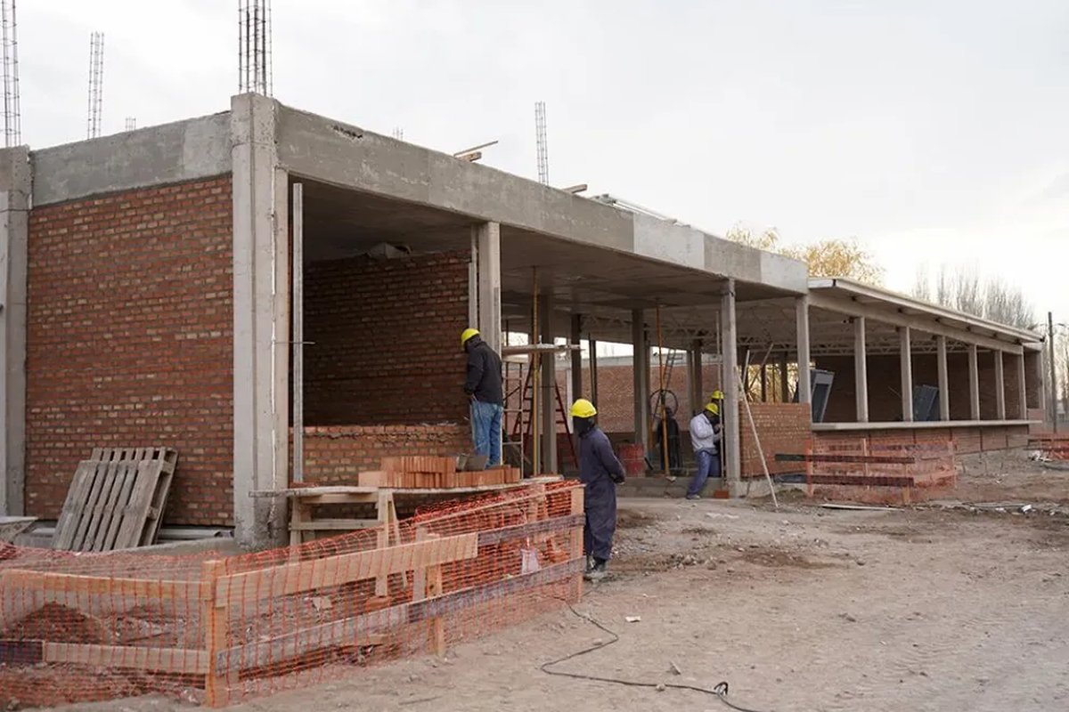 Neuqu&eacute;n: las inversiones en obras marcan la nueva etapa de Educaci&oacute;n