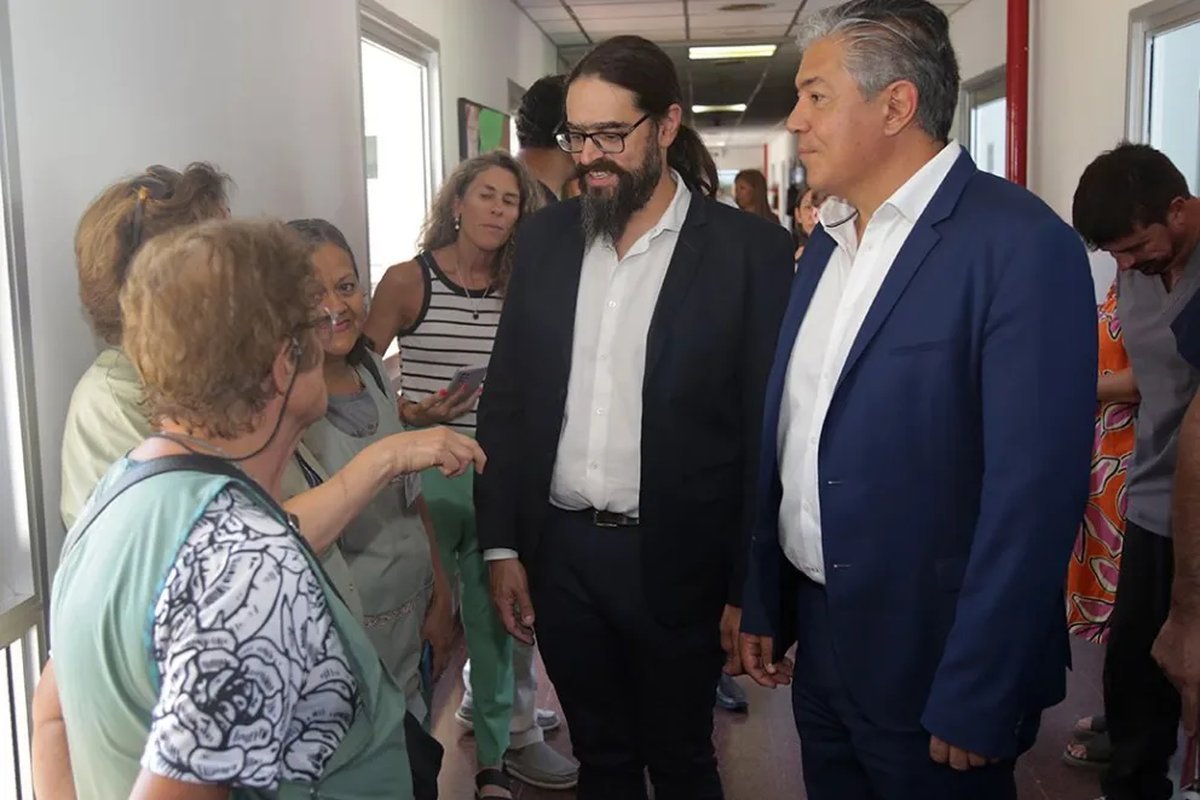 El gobierno de Neuqu&eacute;n refuerza los equipos de salud en las distintas regiones